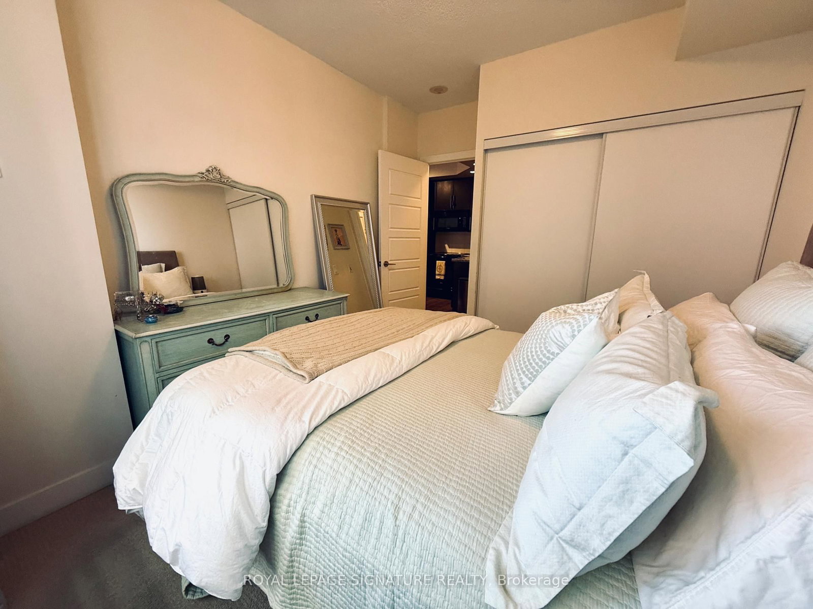 28 Linden Street, Unit 2301 - Photo 9