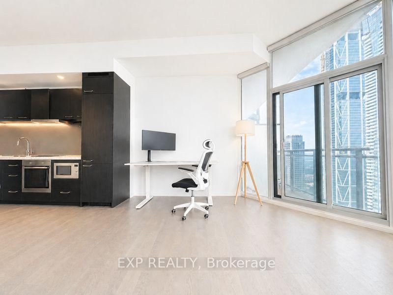 5109 - 45 charles St E, Toronto, M4Y 1S2 | Image 2