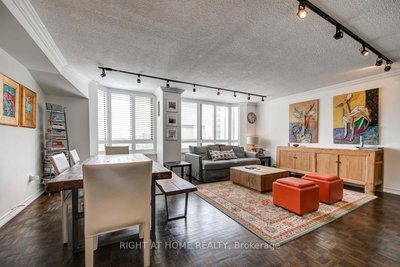 1405 - 280 Simcoe St | Toronto | Image