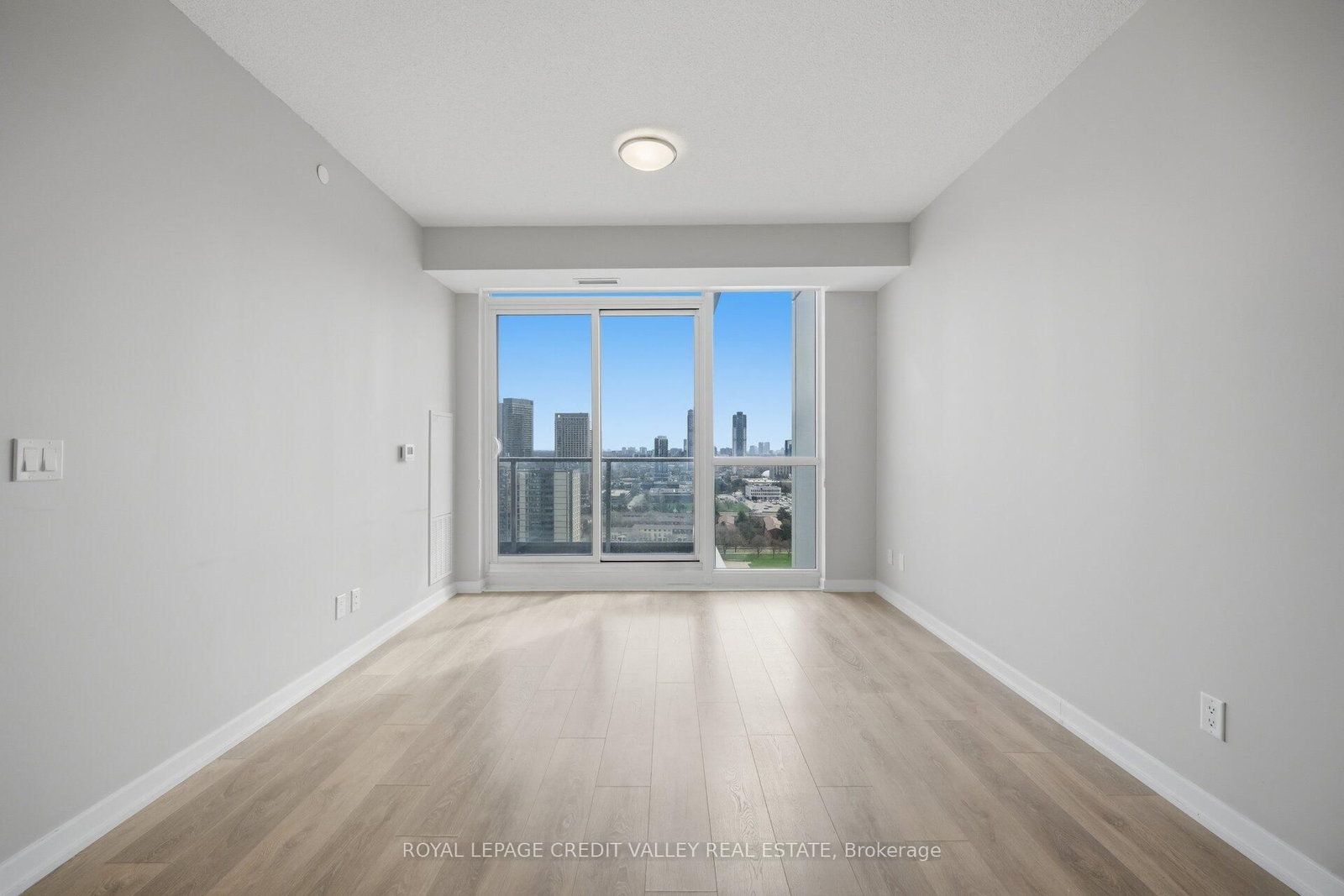 32 Forest Manor Road, Unit 1905 - Photo 11