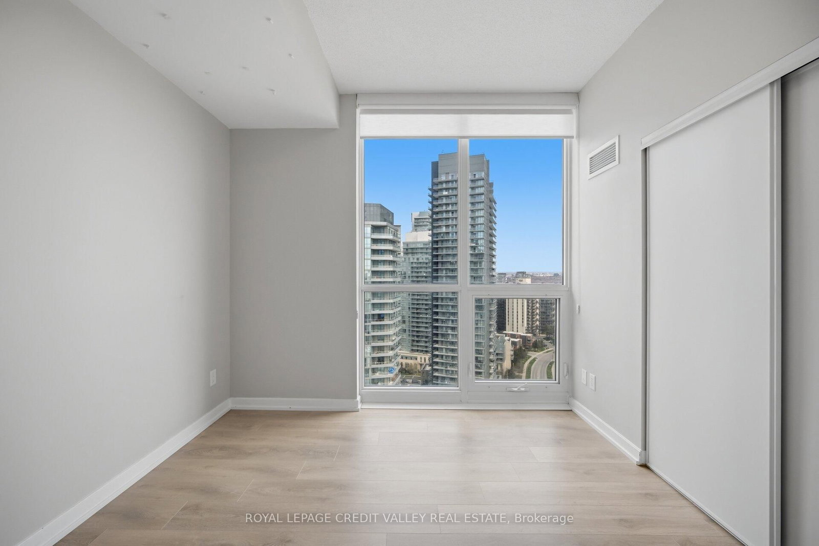 32 Forest Manor Road, Unit 1905 - Photo 16