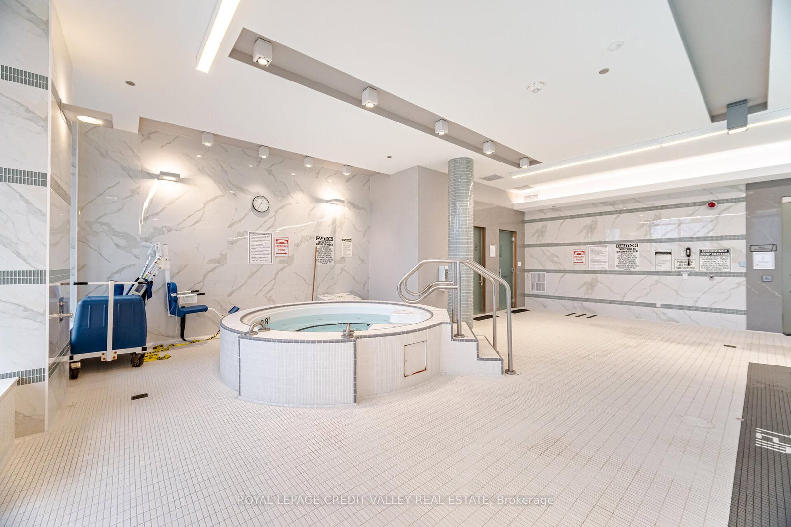 32 Forest Manor Road, Unit 1905 - Photo 31