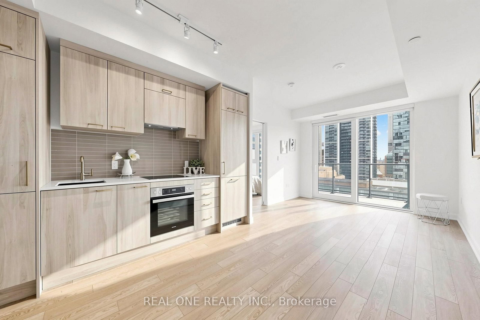 634 Church Street, Unit 1008 - Photo 10