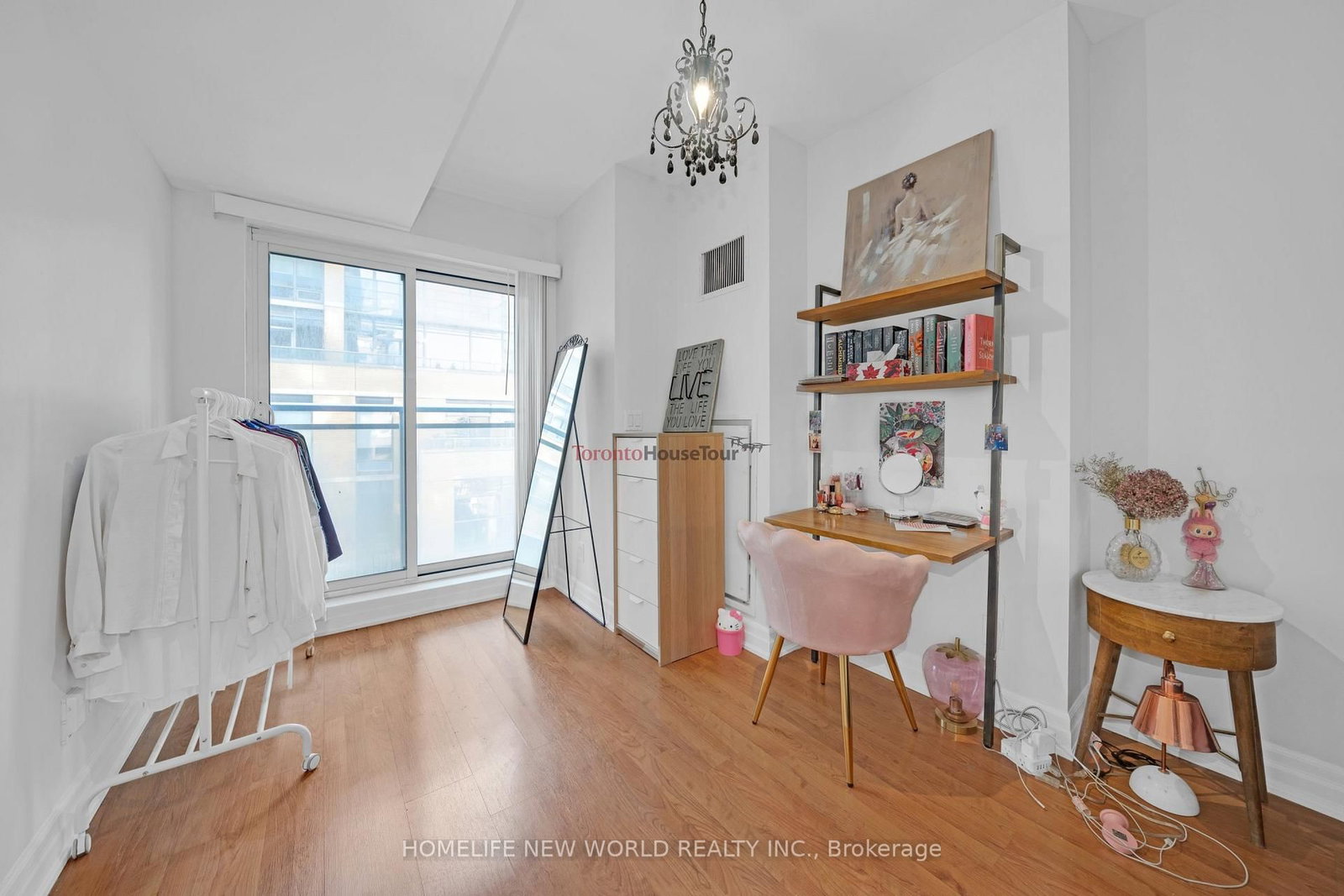 8 Scollard Street, Unit 509 - Photo 14