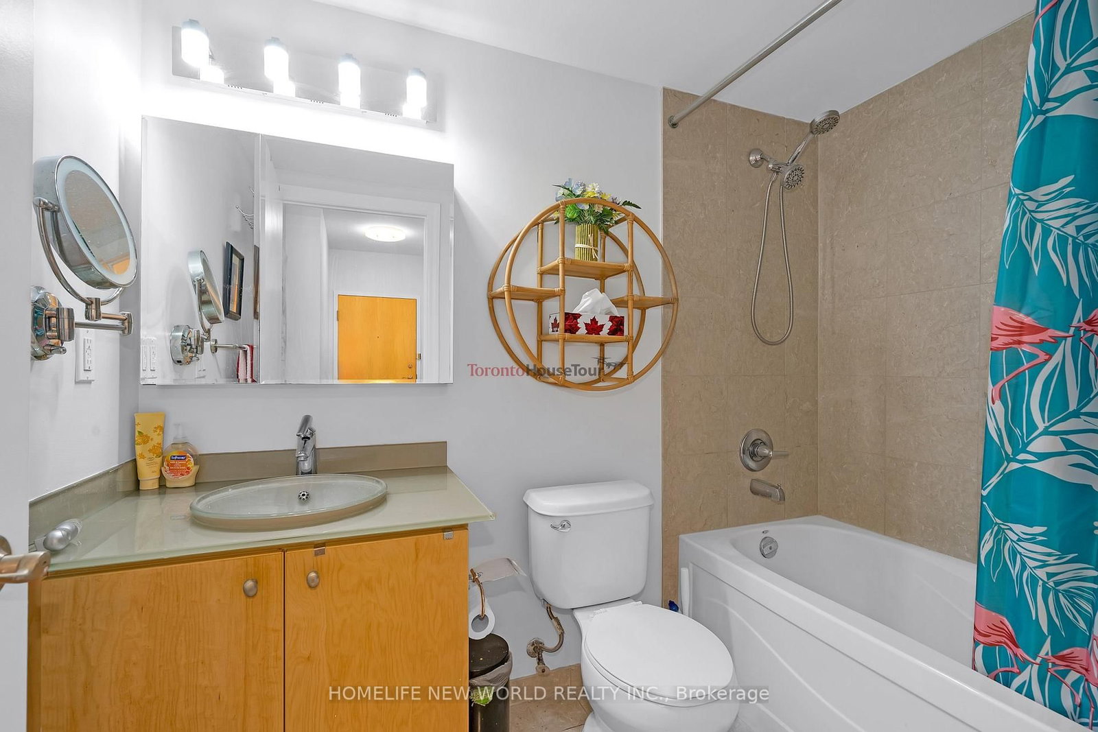 8 Scollard Street, Unit 509 - Photo 15