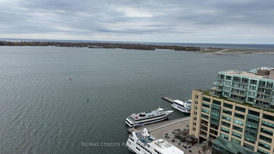 2309 - 99 Harbour Sq | Toronto | Image