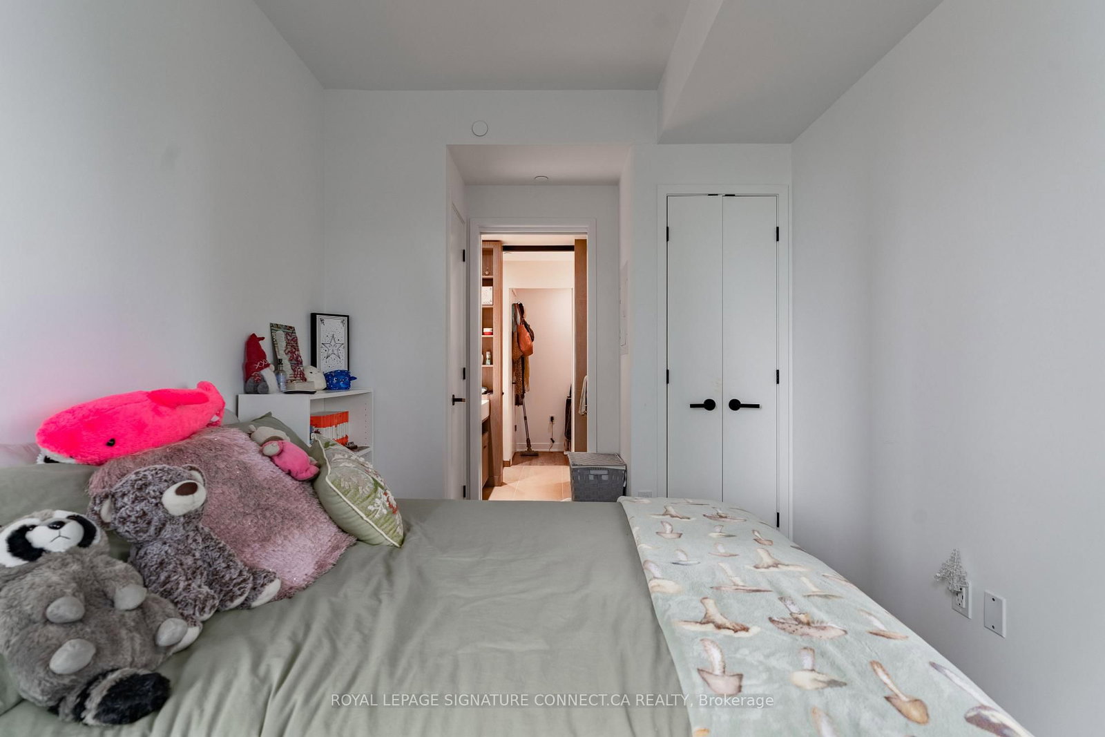 55 Charles Street E, Unit 3408 - Photo 12