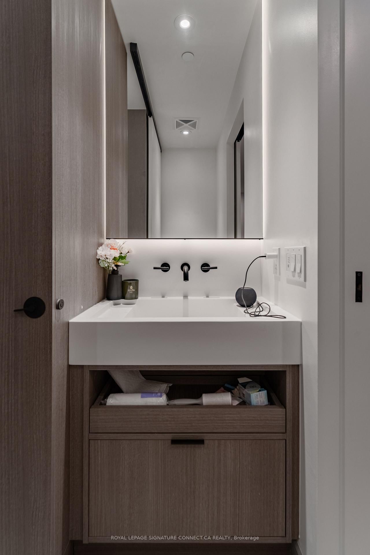 55 Charles Street E, Unit 2508 - Photo 14