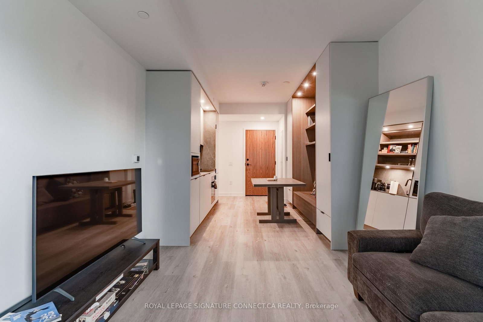 55 Charles Street E, Unit 2508 - Photo 8