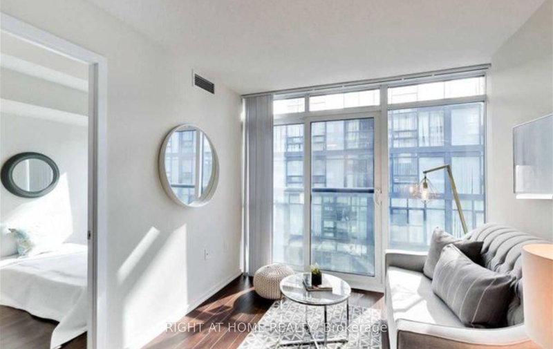 1706W - 36 Lisgar St, Toronto, M6J 0C7 | Image 2