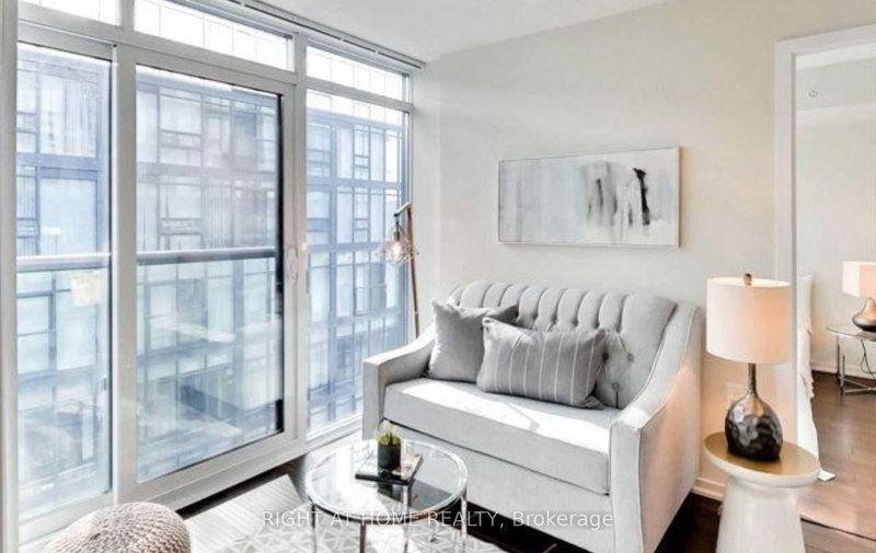 1706W - 36 Lisgar St, Toronto, M6J 0C7 | Image 3