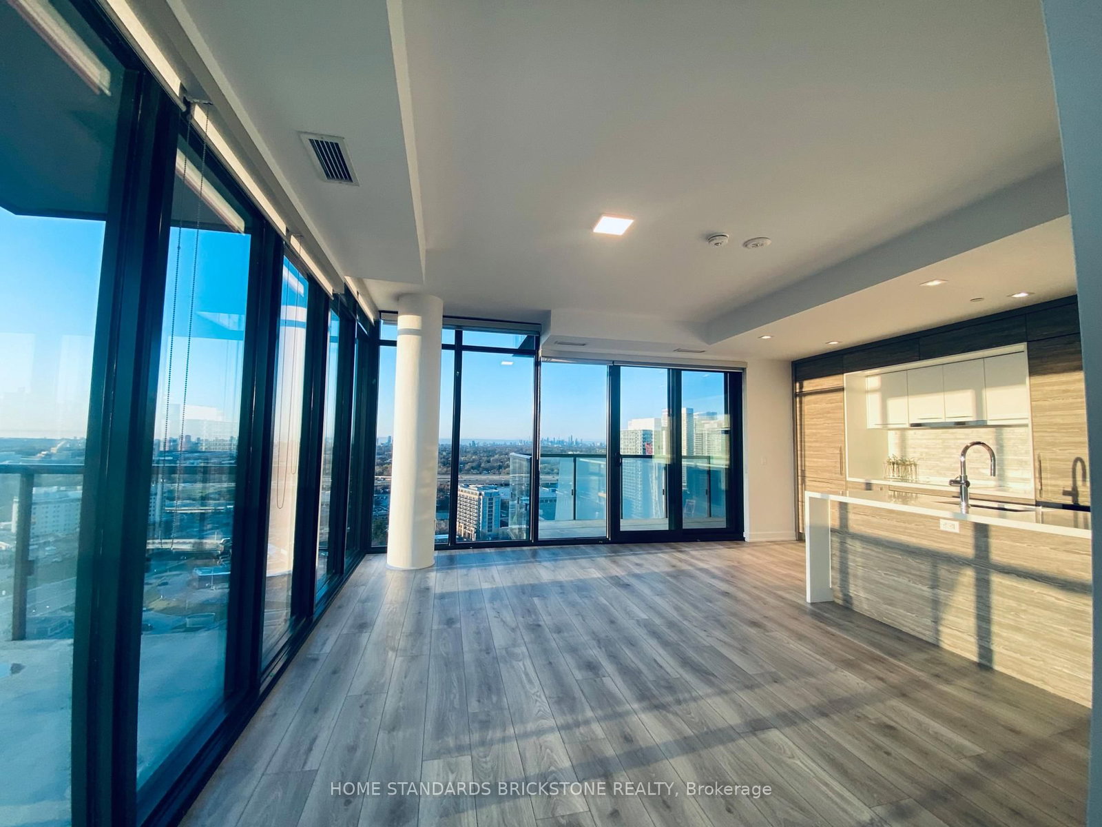 29 Green Trail Court W, Unit 2801 - Photo 17