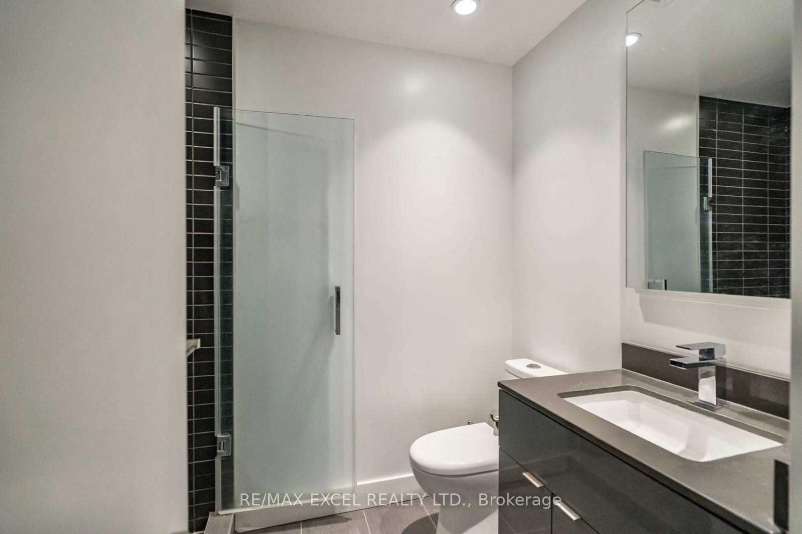 7 Grenville Street, Unit 1802 - Photo 7