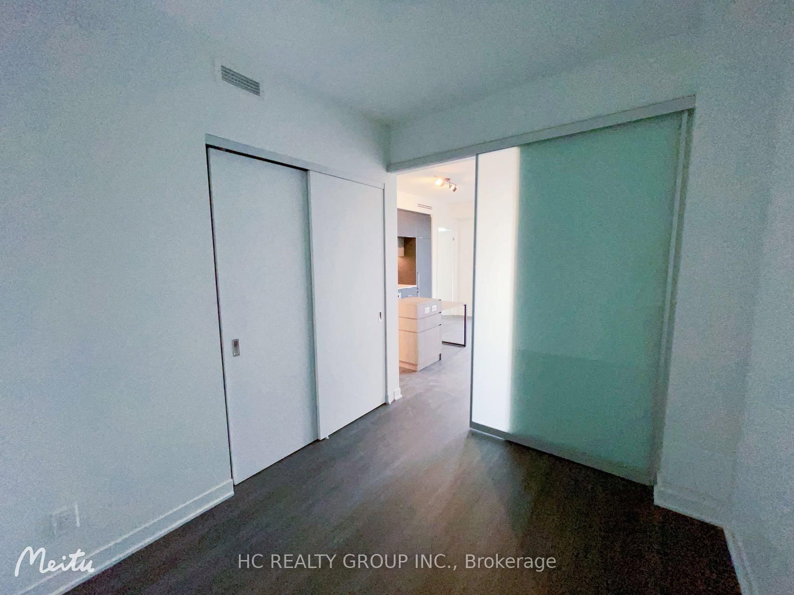 185 Alberta Avenue, Unit 708 - Photo 10