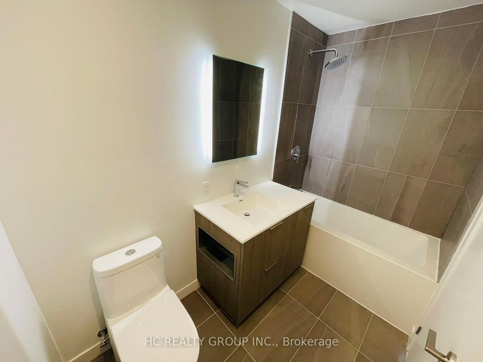 185 Alberta Avenue, Unit 708 - Photo 13