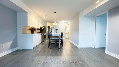 309-33 Singer Court, Toronto, Ontario