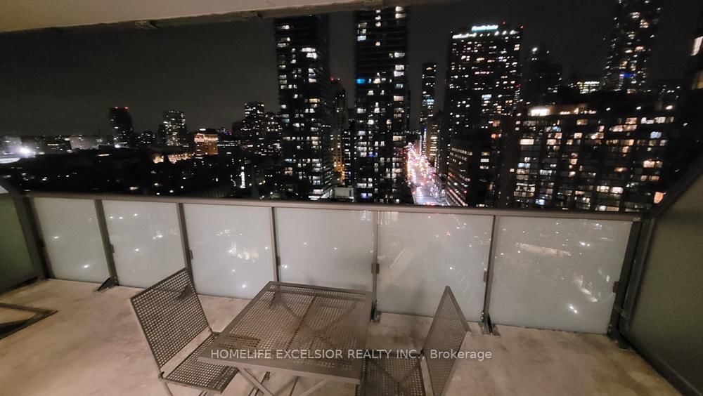 57 St Joseph Street, Unit 1809 - Photo 11