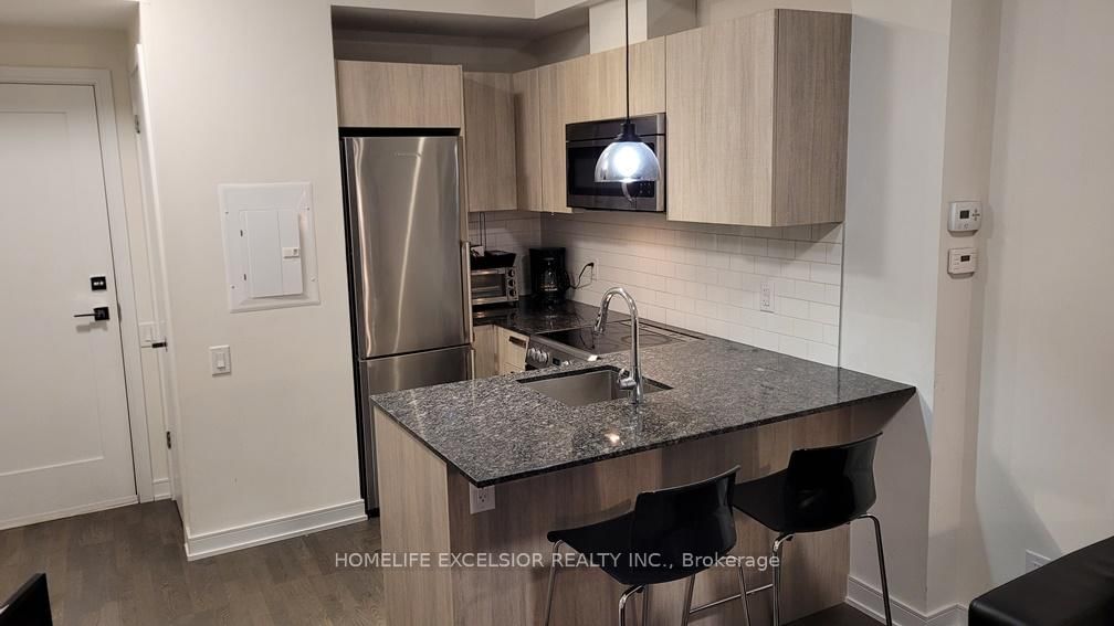 57 St Joseph Street, Unit 1809 - Photo 2
