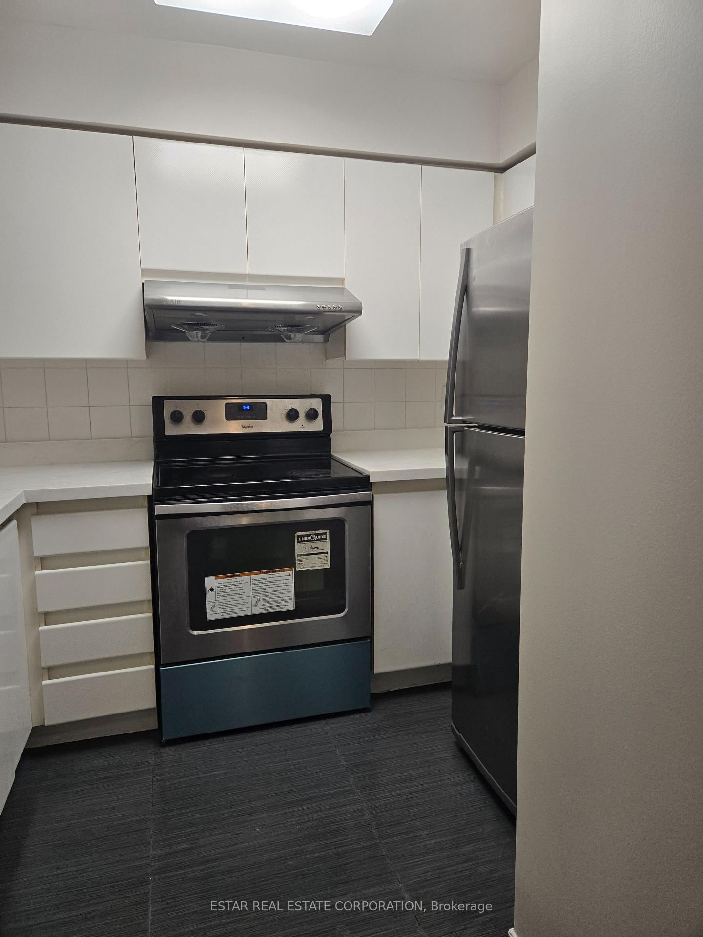35 Empress Avenue, Unit 606 - Photo 10
