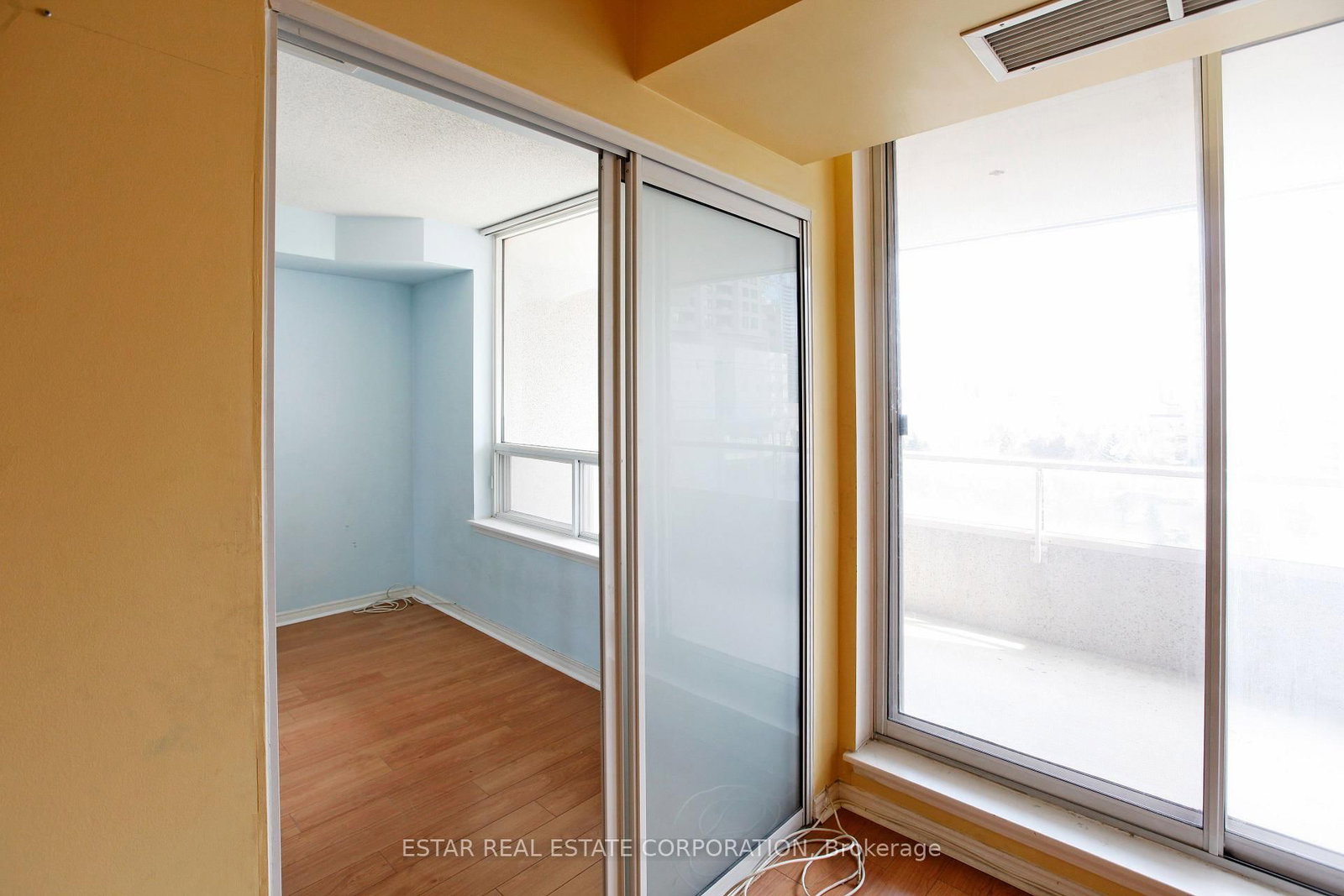 35 Empress Avenue, Unit 606 - Photo 4