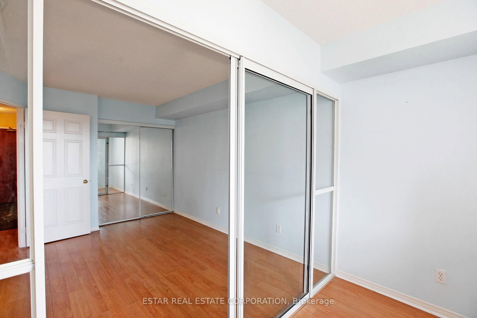 35 Empress Avenue, Unit 606 - Photo 7