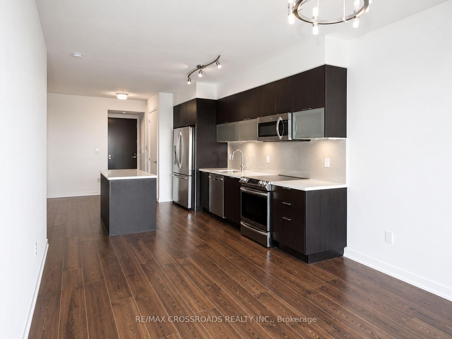 388 Yonge Street, Unit 6705 - Photo 5