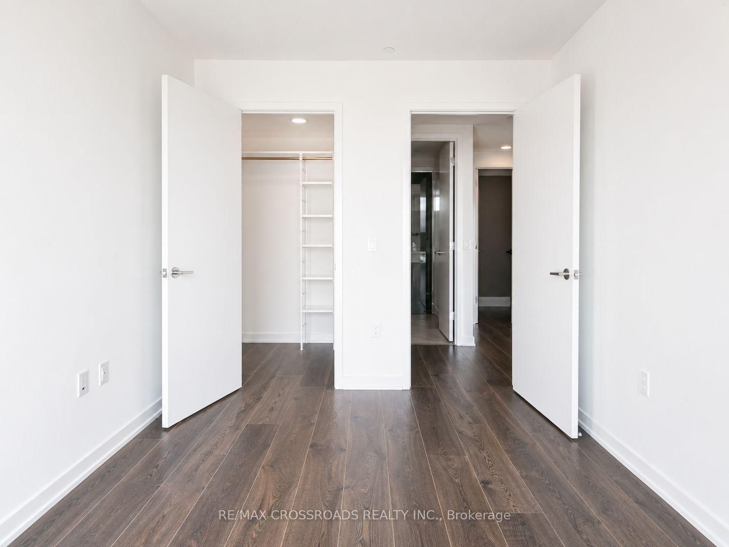 388 Yonge Street, Unit 6705 - Photo 8