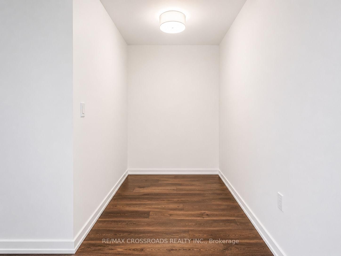 388 Yonge Street, Unit 6705 - Photo 9