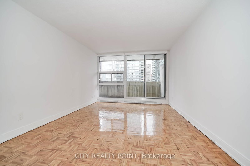 1409 - 33 Isabella St, Toronto, M4Y 2P7 | Image 3