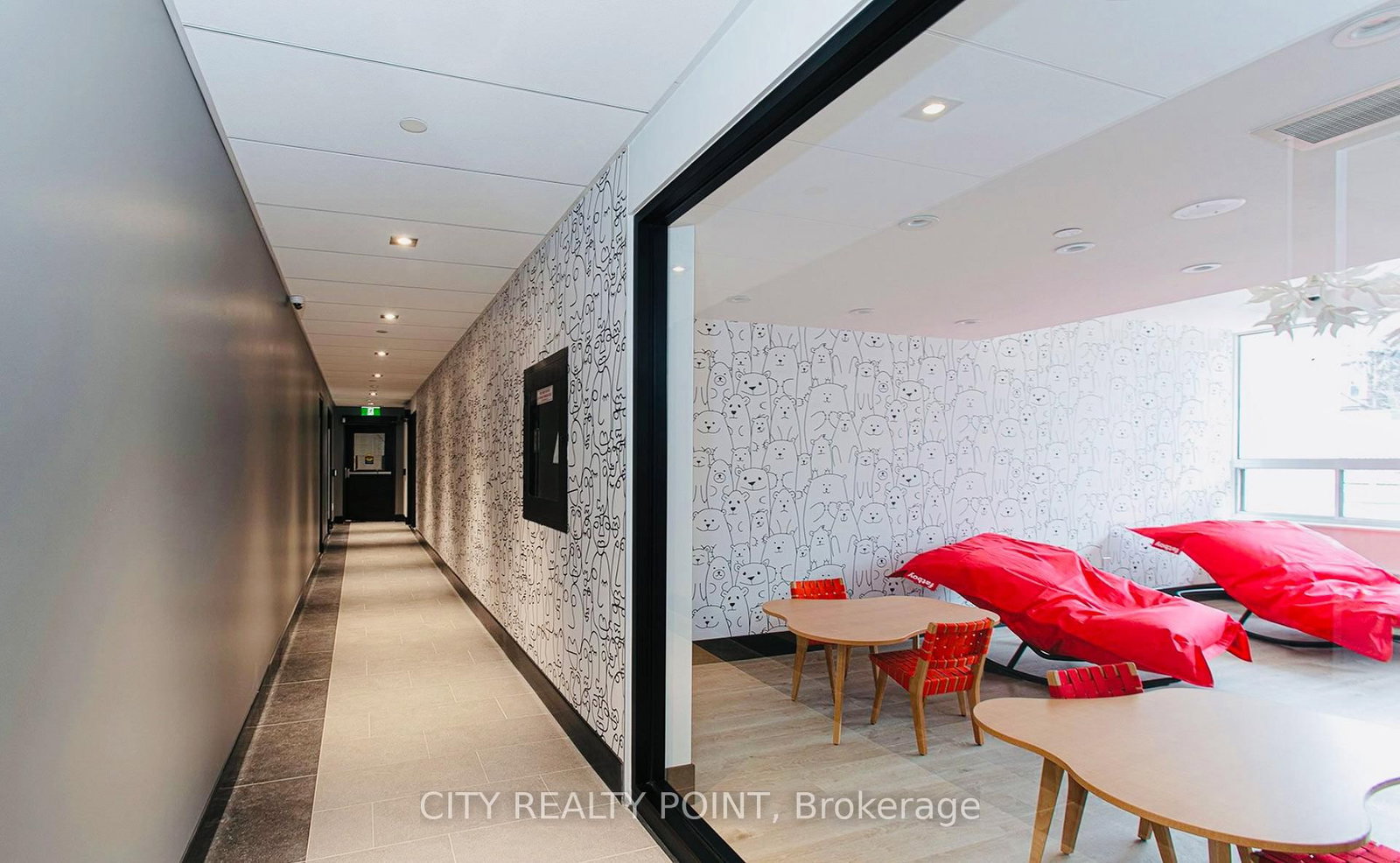 666 Spadina Avenue, Unit PH10 - Photo 14