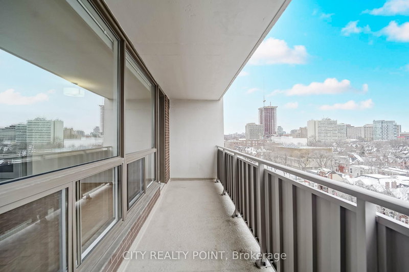 2411 - 666 Spadina Ave, Toronto, M5S 2H8 | Image 3