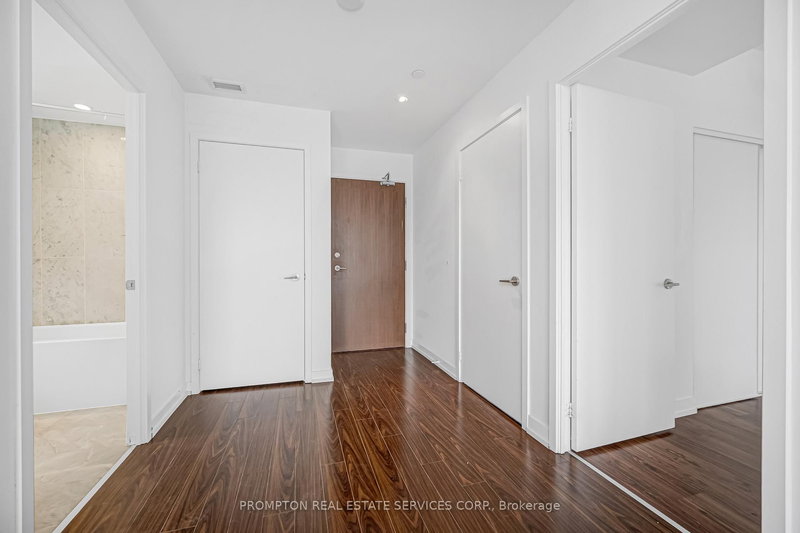 507 - 115 Mcmahon Dr, Toronto, M2K 0E3 | Image 2