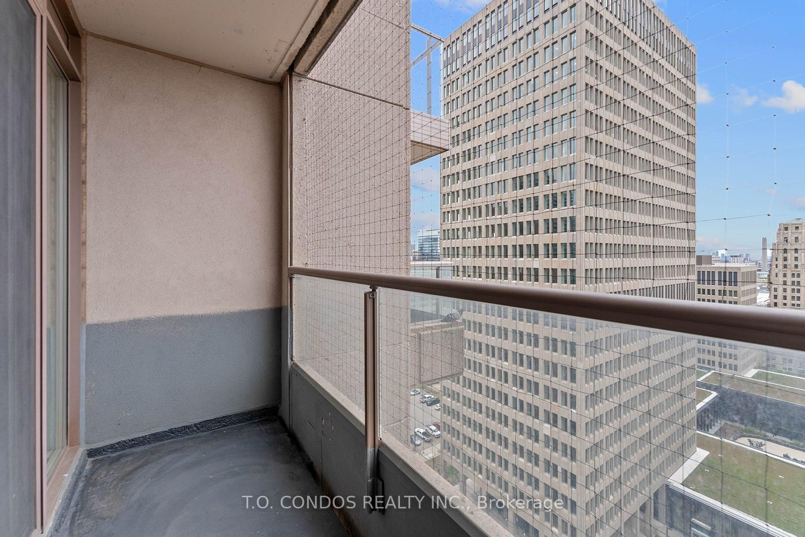 909 Bay Street, Unit 2002 - Photo 24