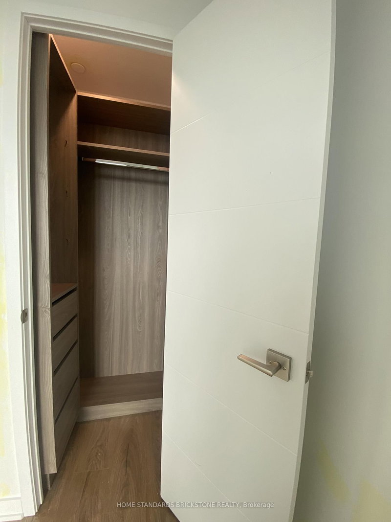 2310 - 29 Green Trail Crt W, Toronto, M2K 0J9 | Image 3