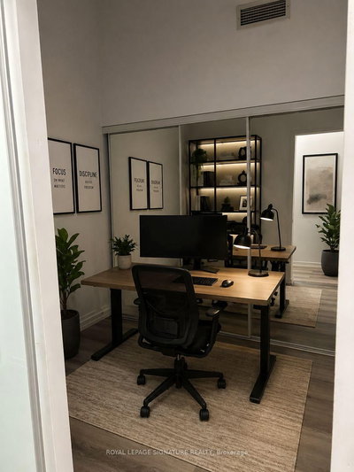 318E - 36 LISGAR St | Toronto | Image