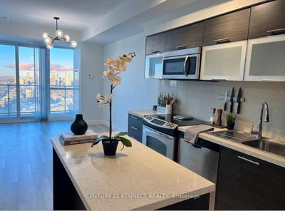 4213 - 386 Yonge St | Toronto | Image