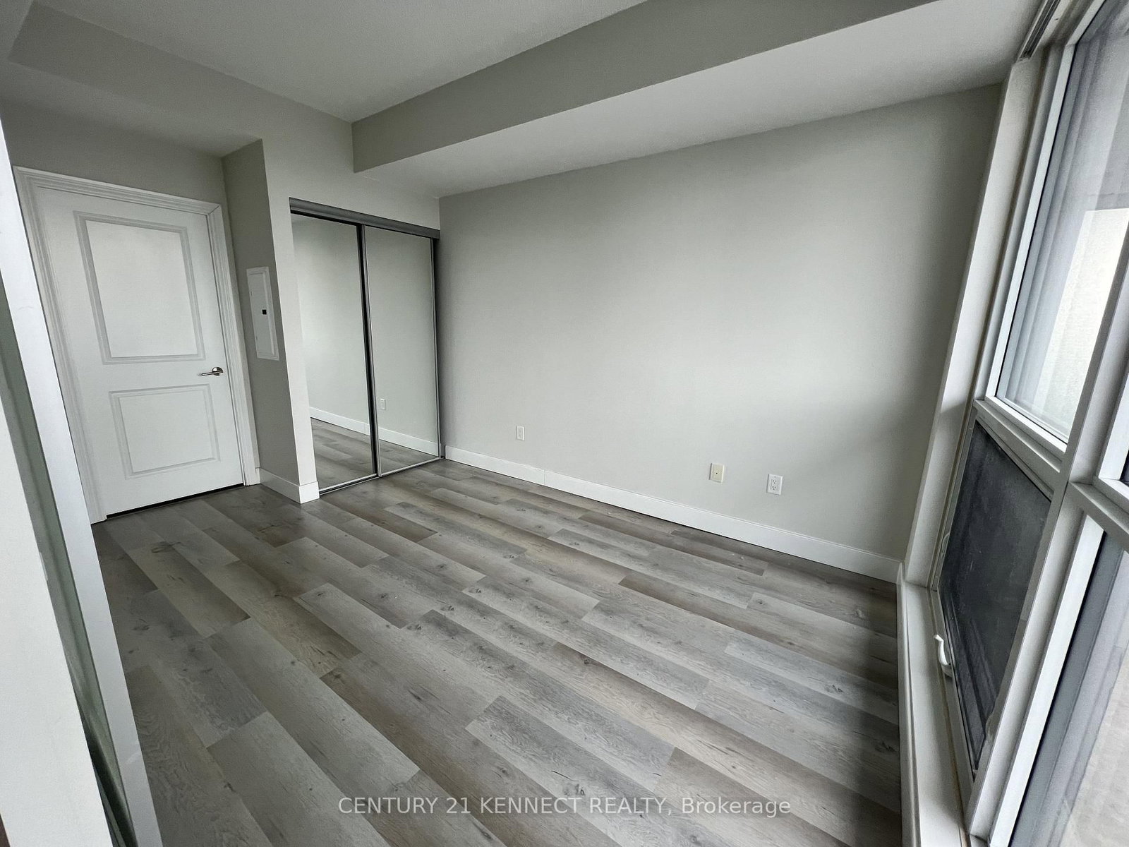 386 Yonge Street, Unit 4213 - Photo 31