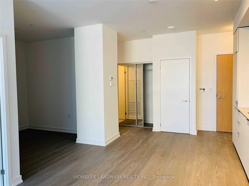 410 - 11 Wellesley St W, Toronto, M4Y 1E8 | Image 2