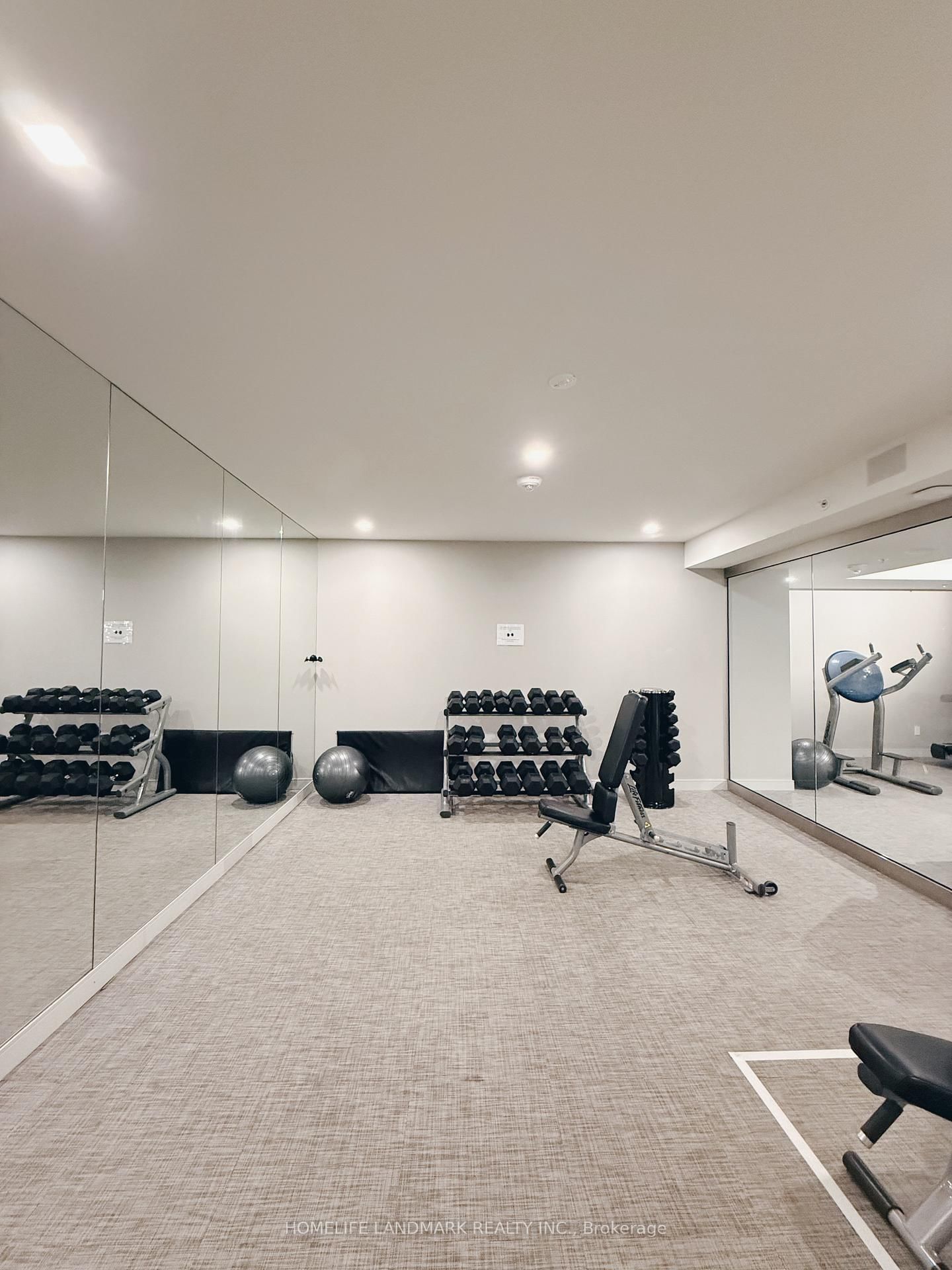 28 Wellesley Street E, Unit Lph3605 - Photo 16