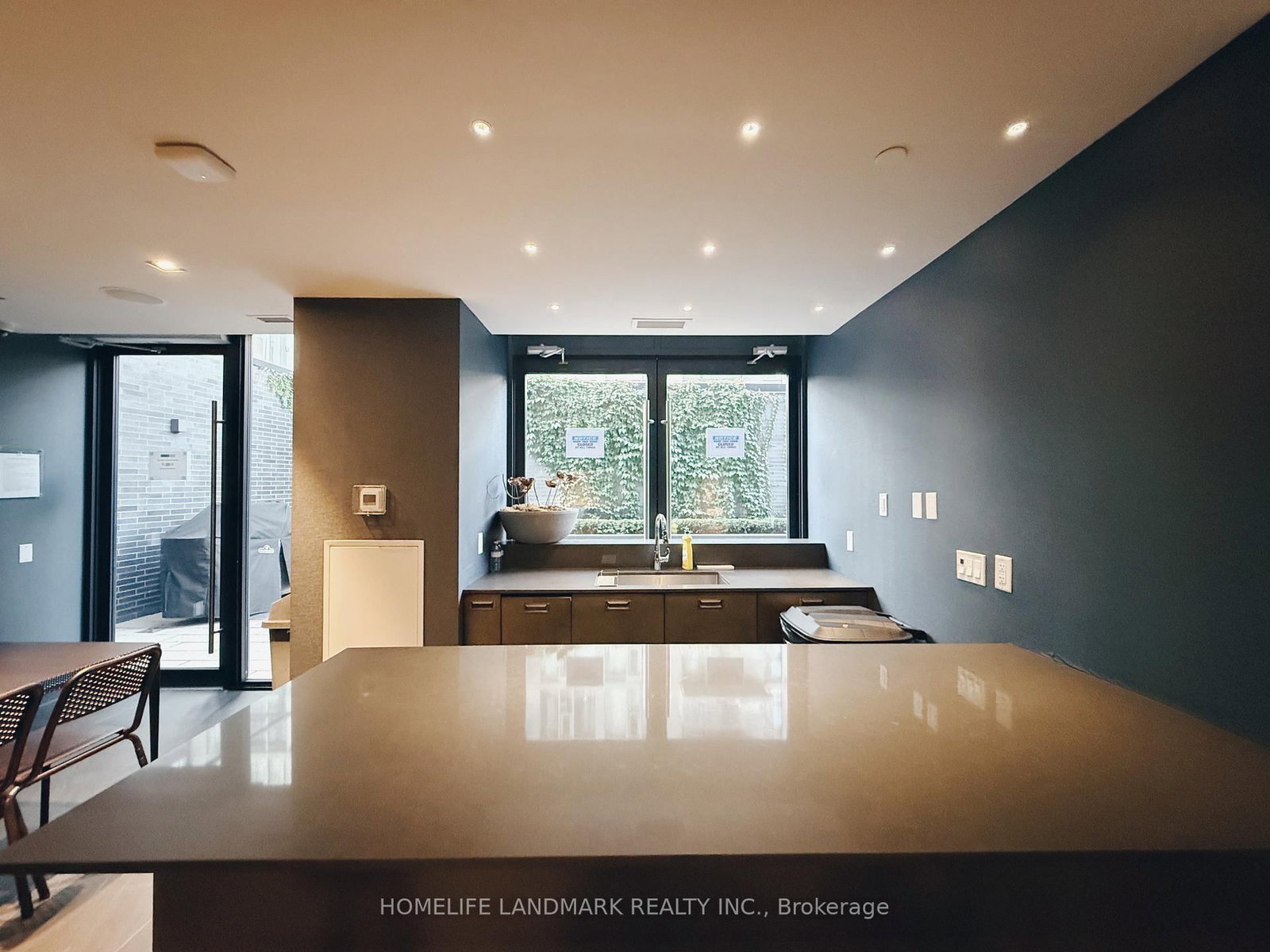 28 Wellesley Street E, Unit Lph3605 - Photo 18