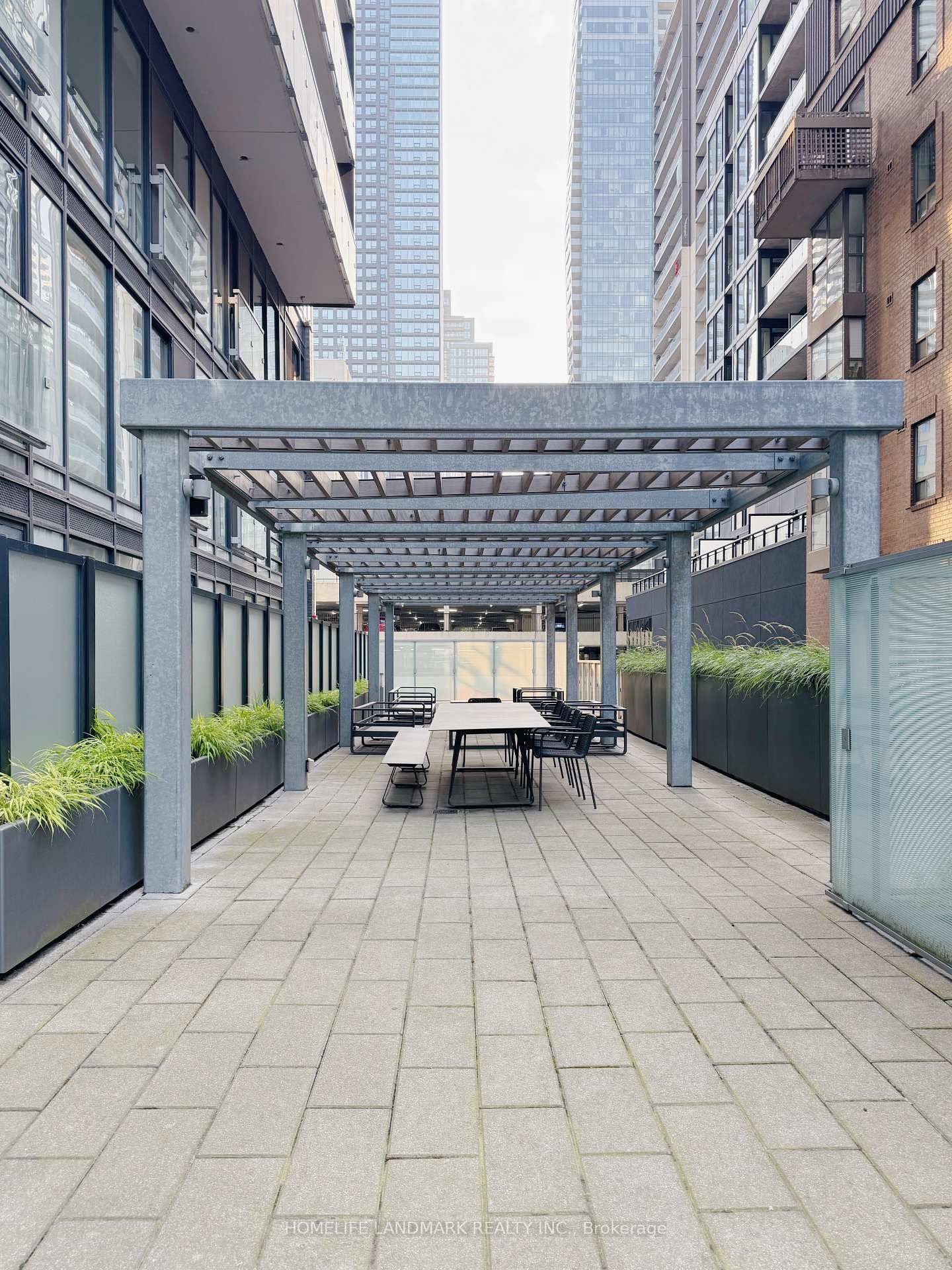 28 Wellesley Street E, Unit LPH3602 - Photo 4