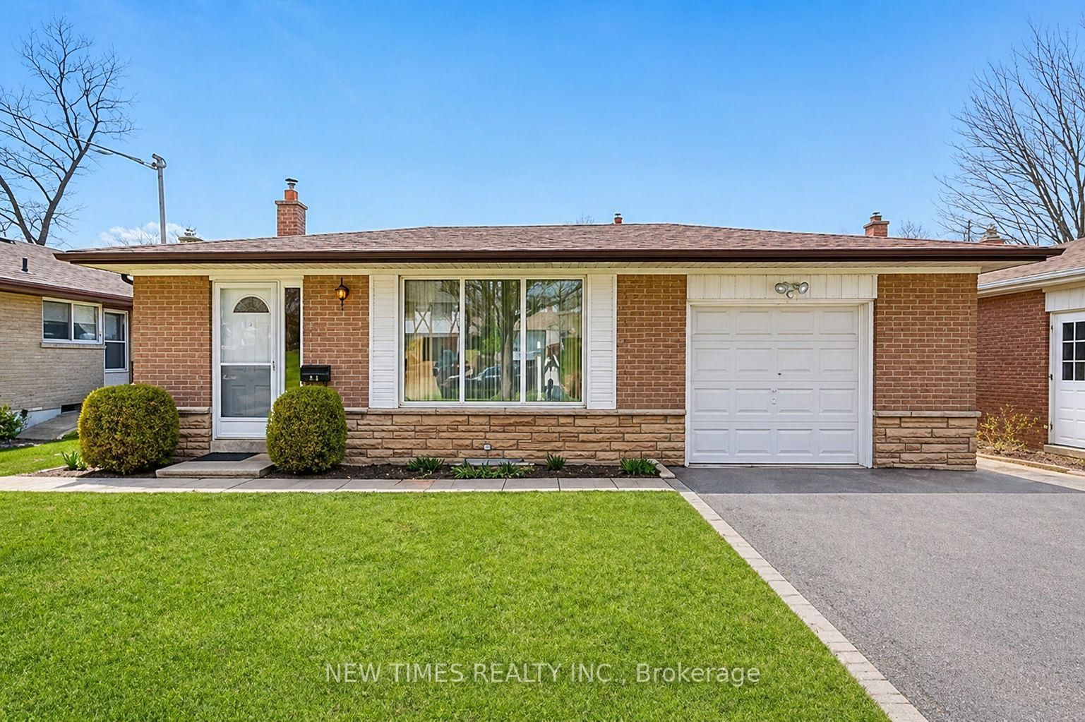 Detached House for lease at 52 Lehar Crescent, Toronto, Ontario, M2H 1J5 - Hillcrest Village - MLS: C13046142