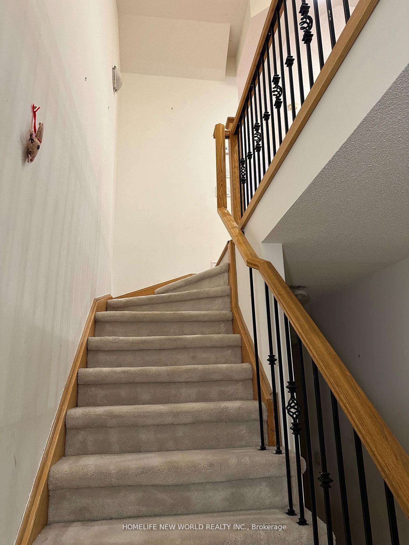 420 Kenneth Avenue, Unit 1 - Photo 8