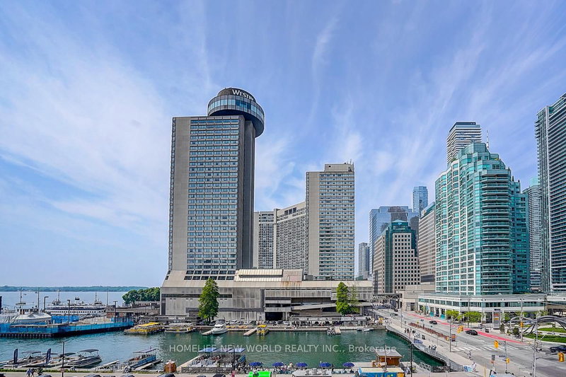 1906 - 15 Queens Quay E, Toronto, M5E 0C5 | Image 3