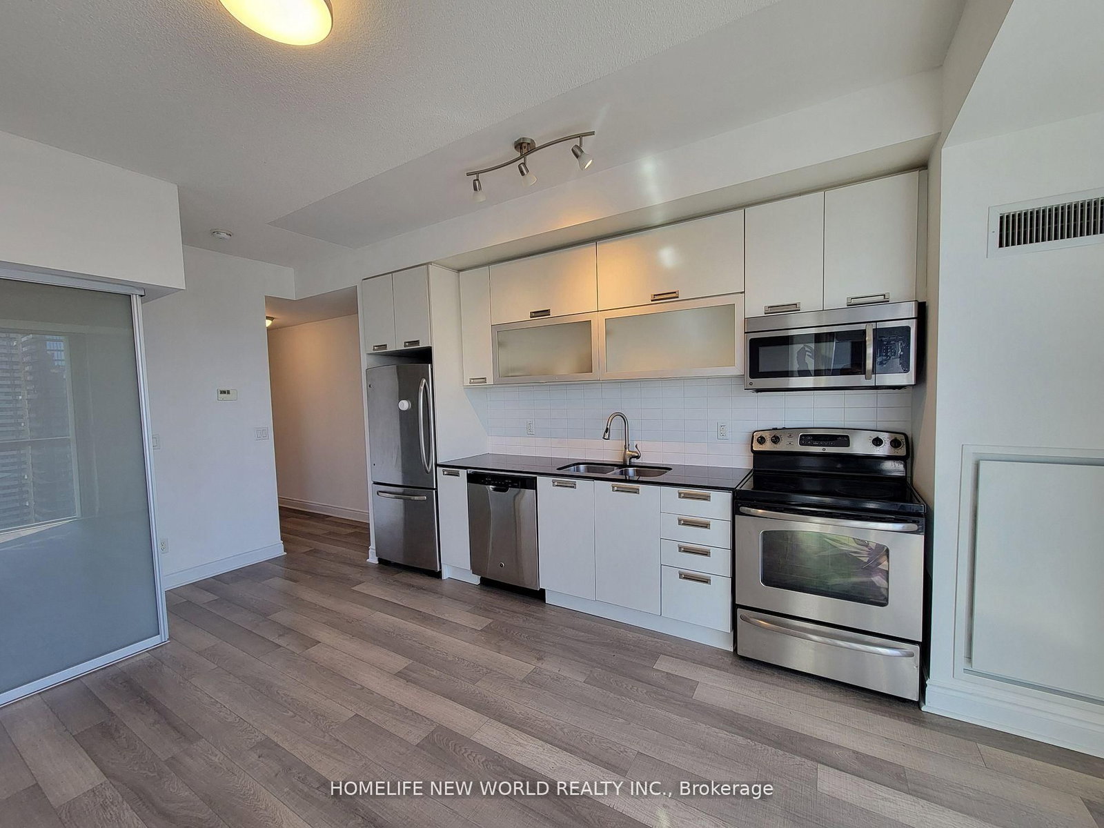 28 Ted Rogers Way, Unit 3608 - Photo 9