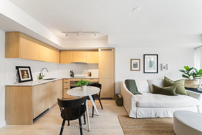 605 - 60 Shuter St | Toronto | Image