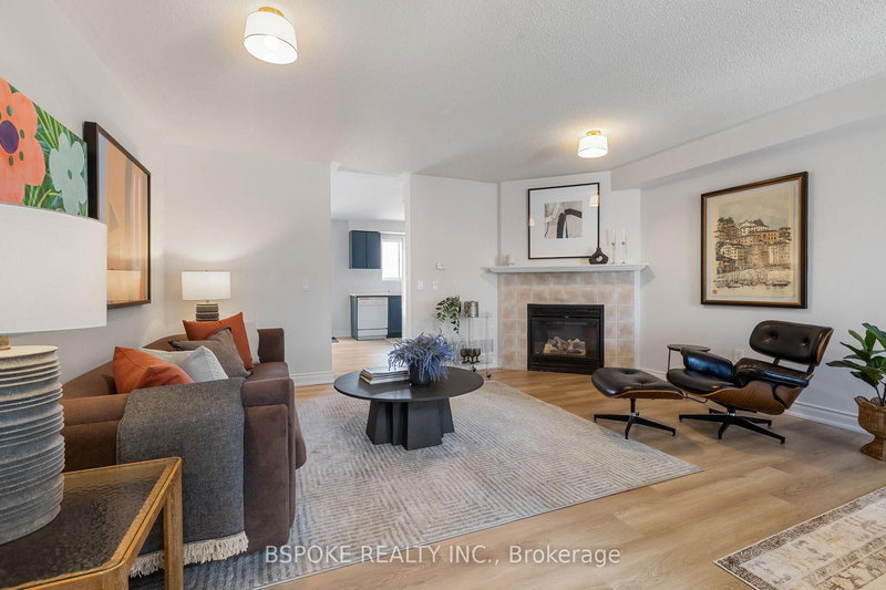 1099 Ossington Ave, Toronto, M6G 4B2 | Image 2