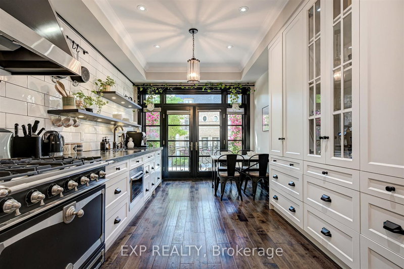 13 Balmoral Ave, Toronto, M4V 1J5 | Image 2