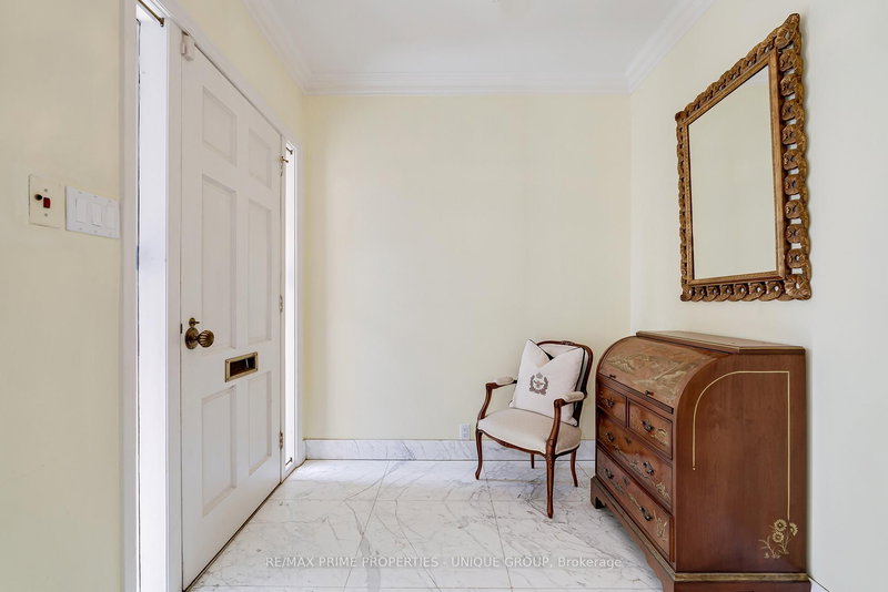 62 A Glen Rd, Toronto, M4W 2V4 | Image 2