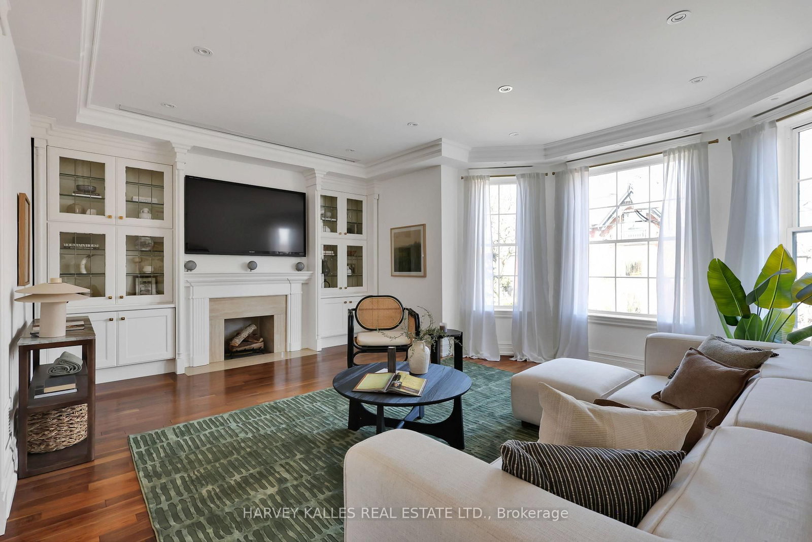 Listing Image 7